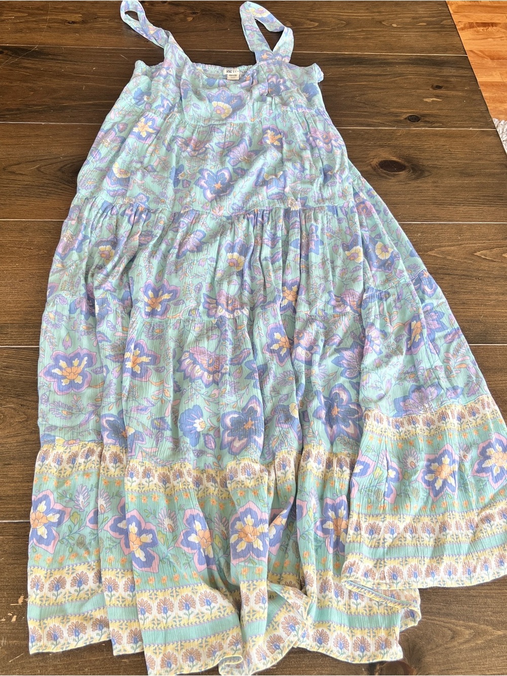 Billabong Hideaway Shine On Midi Dress-size small
